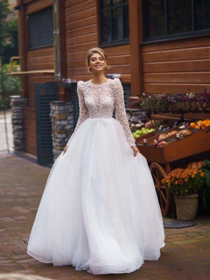 Рэя - Сонеста Рэя 1 Сонеста Свадебное платье А-силуэта с длинными рукавами и спинкой на пуговичках.