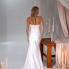 Иксия 1 Сониа Солей <p style="text-align: justify;">Свадебное платье облегающего силуэта с драпировкой на талии — идеальный вариант для невесты, желающей подчеркнуть свою фигуру. Изготовлено из роскошного атласа, это платье выглядит элегантно и стильно. Особой изюминкой является возможность дополнить образ съемной юбкой (продаётся отдельно), что позволит вам легко менять ваш образ в течение дня.</p>
<iframe src="https://www.youtube.com/embed/r89lKt3kwBI" width="auto" height="600" frameborder="0" allowfullscreen="allowfullscreen"><span data-mce-type="bookmark" style="display: inline-block; width: 0px; overflow: hidden; line-height: 0;" class="mce_SELRES_start">﻿</span></iframe>